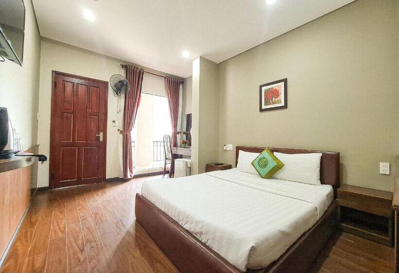 اتاق استاندارد با تخت بزرگ, Quan Quan