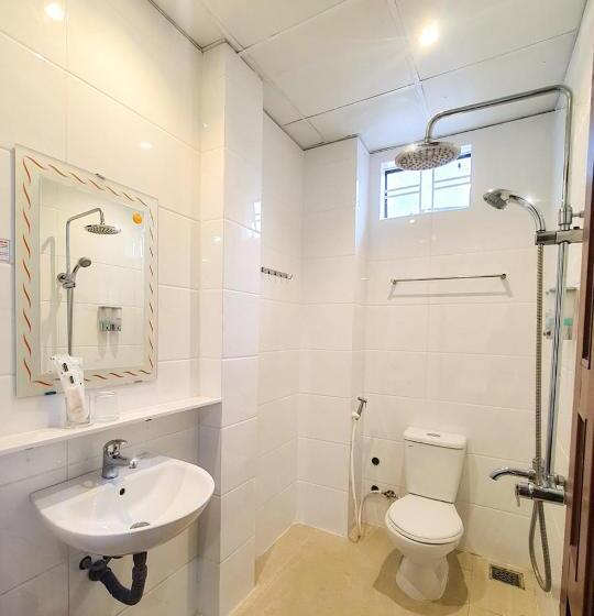 اتاق سوپریور خانوادگی, Quan Quan