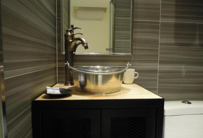 اتاق استاندارد, Re Change Hotel Taipei