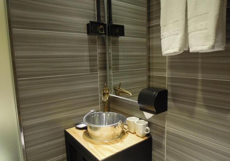 اتاق عادی, Re Change Hotel Taipei