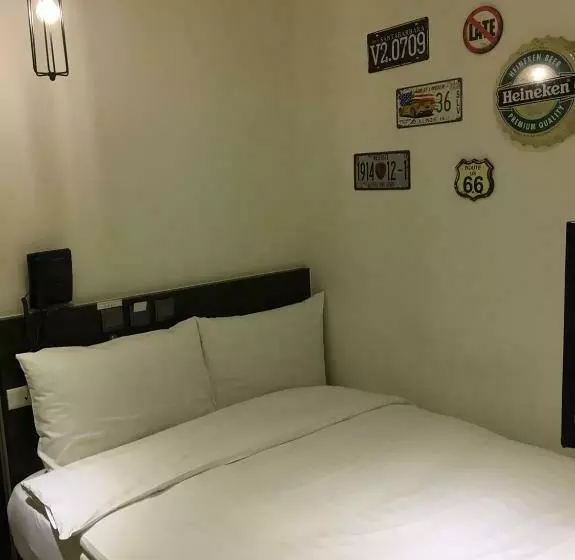 اتاق استاندارد یک نفره, Re Change Hotel Taipei
