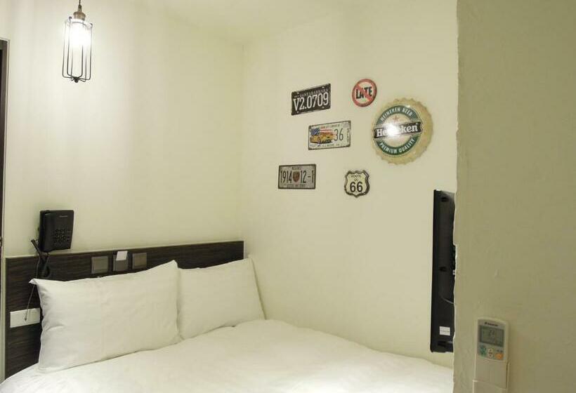 اتاق استاندارد یک نفره, Re Change Hotel Taipei