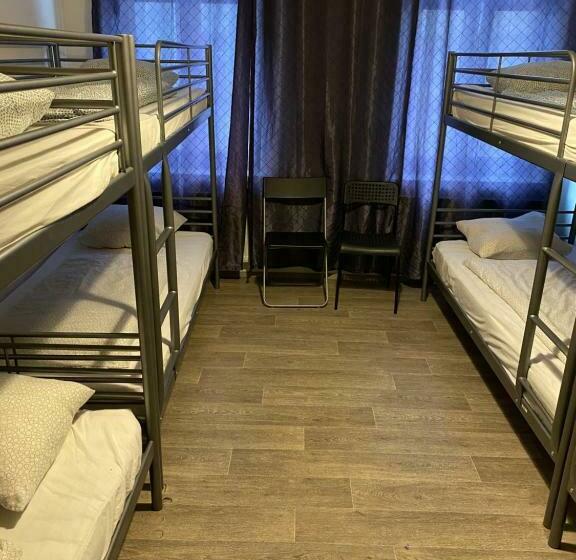 تختخواب در اتاق مشترک, Easy Housing