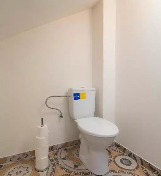 آپارتمان 3 خوابه, Easy Housing