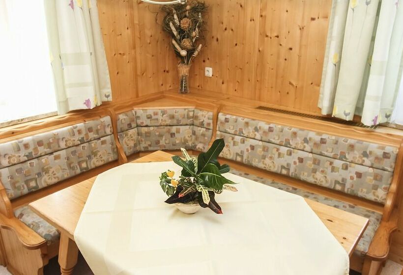 침실 1개 아파트, Appartements Trinker