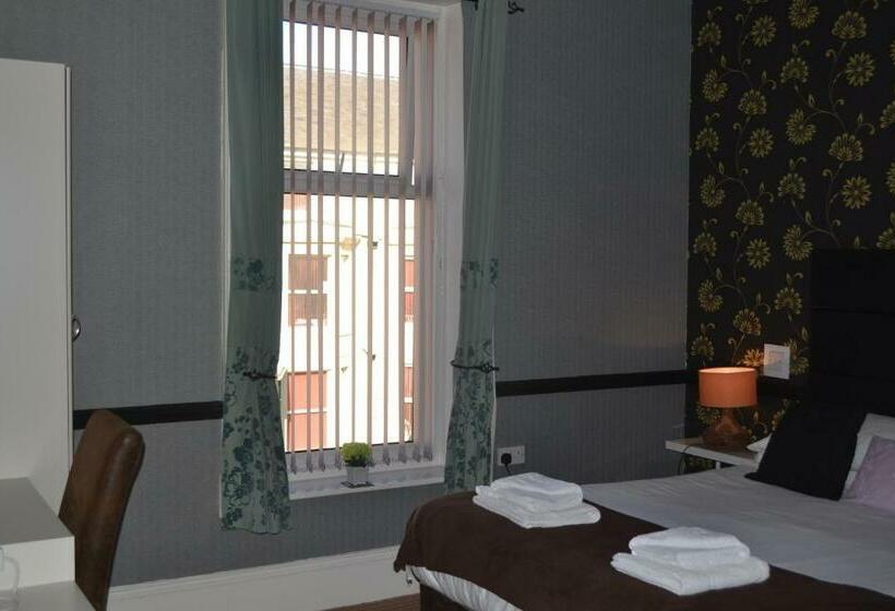 חדר סופריור, The Holmlea