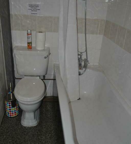 חדר דלוקס, The Holmlea