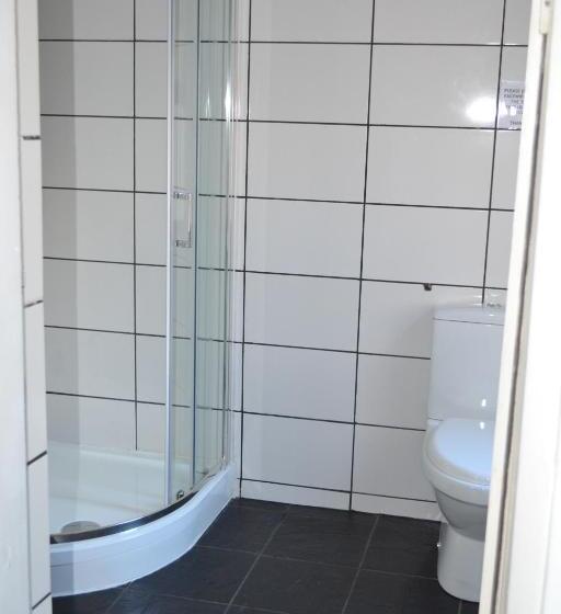 חדר דלוקס, The Holmlea