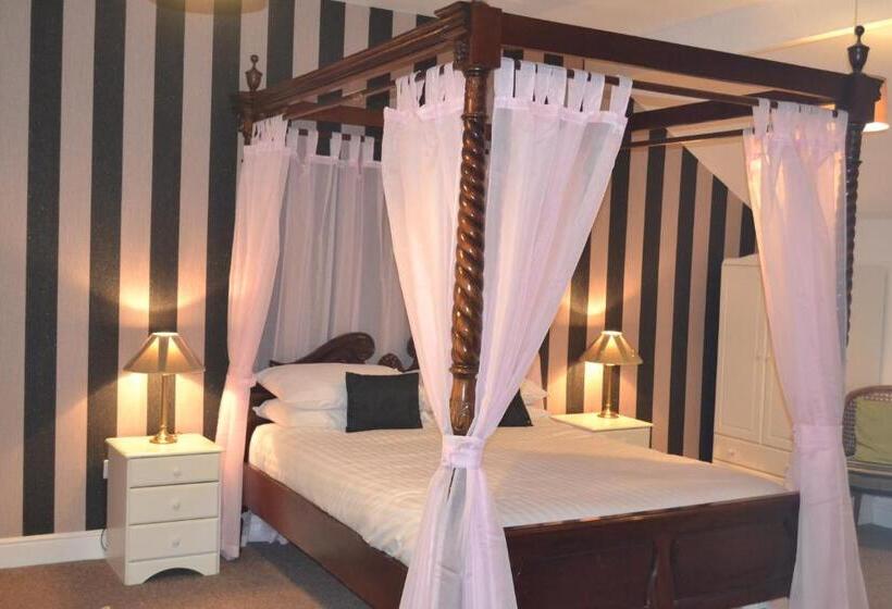 חדר סופריור, The Holmlea