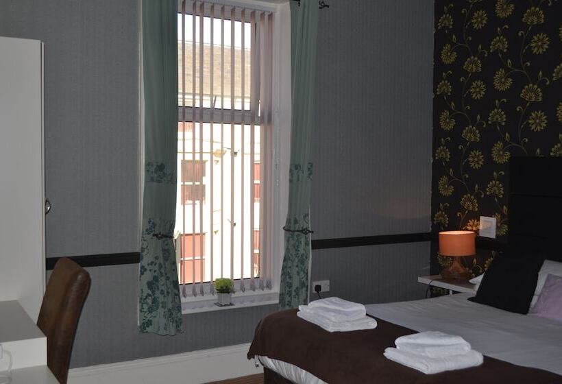 חדר סופריור, The Holmlea