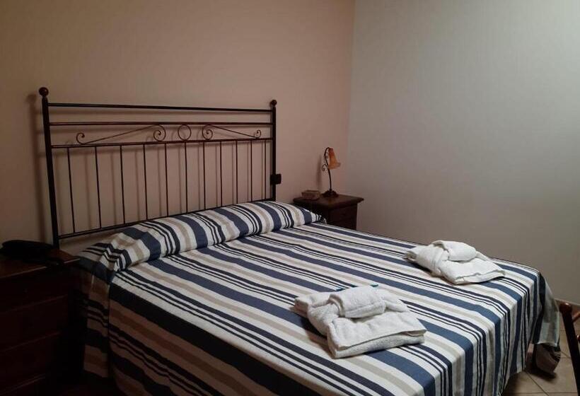 Номер Economy, Altamarea