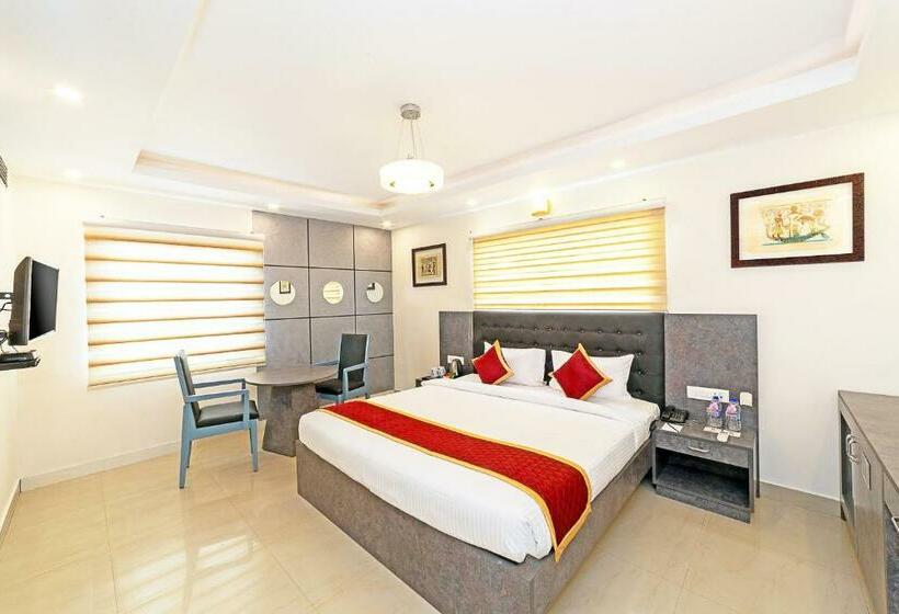 Deluxe Suite, Icon Regency By Bhagini
