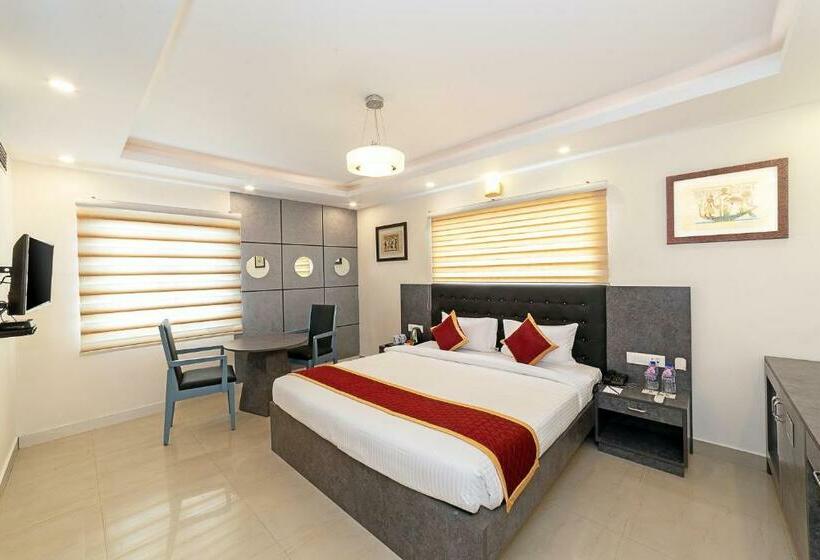 Deluxe Suite, Icon Regency By Bhagini