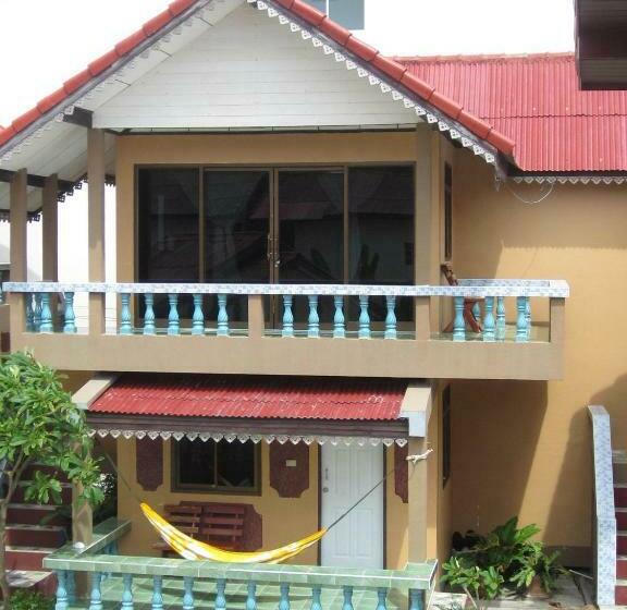 Triple Room Sea View, Charung Bungalows