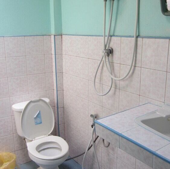 Triple Room Sea View, Charung Bungalows