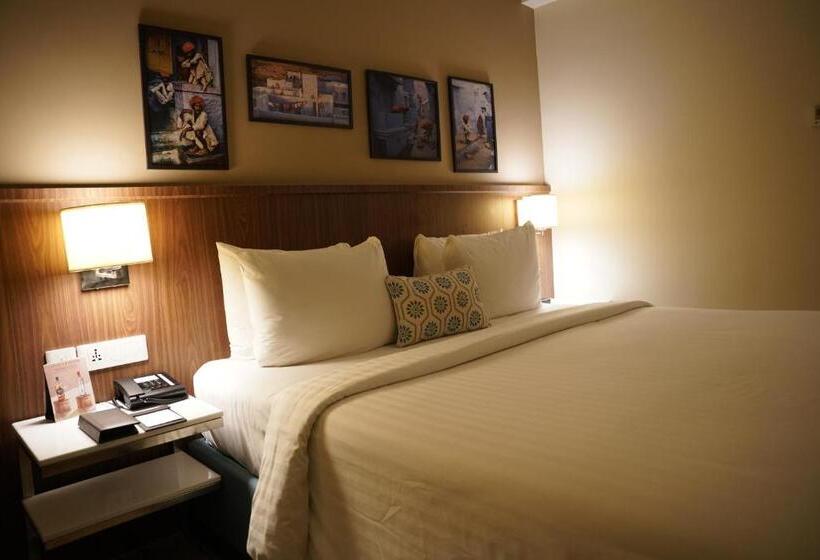 غرفة قياسية سرير كينج, Fairfield By Marriott Jodhpur