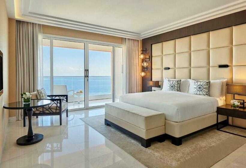 سوئیت رویال, Fairmont Fujairah Beach Resort