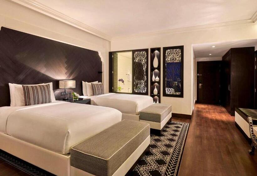 اتاق استاندارد با تراس, Fairmont Fujairah Beach Resort