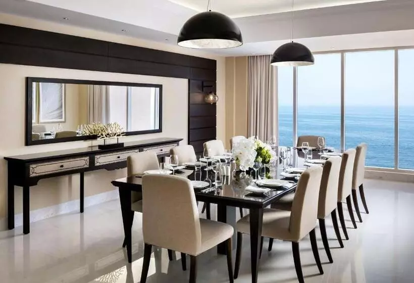 プレジデントスイートルーム, Fairmont Fujairah Beach Resort