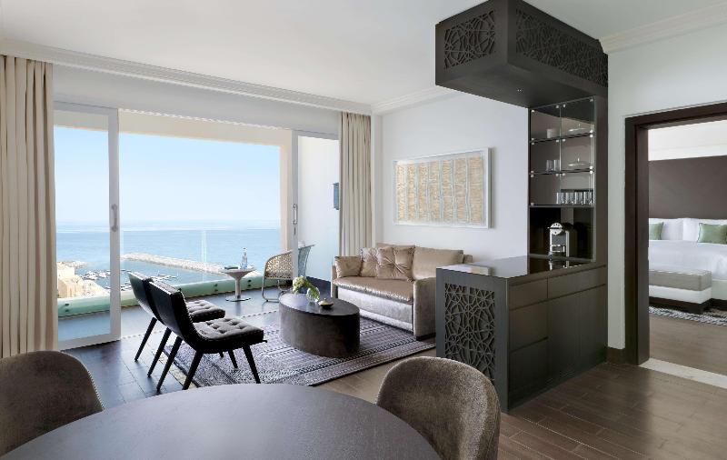 ファミリールーム, Fairmont Fujairah Beach Resort