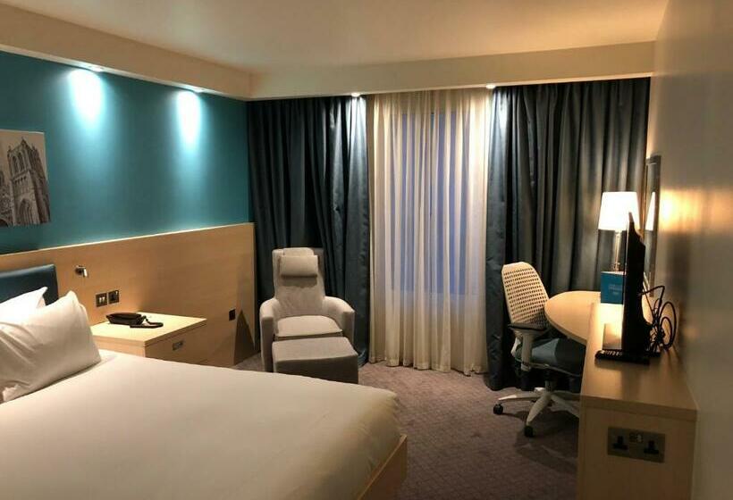 스탠다드 룸, Hampton By Hilton Bristol Airport