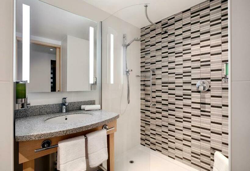 스탠다드 룸, Hampton By Hilton Bristol Airport
