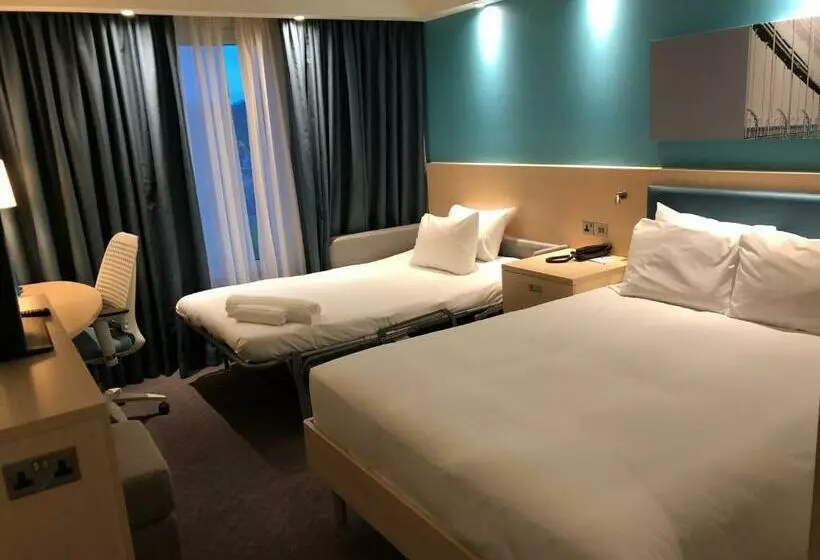 اتاق استاندارد, Hampton By Hilton Bristol Airport