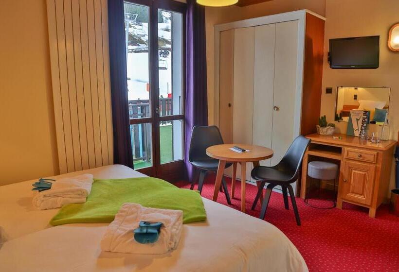 اتاق استاندارد با چشمانداز کوهستان, Le Tremplin