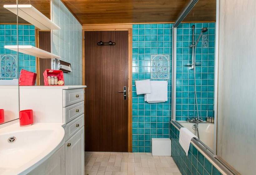 اتاق خانوادگی, Le Tremplin