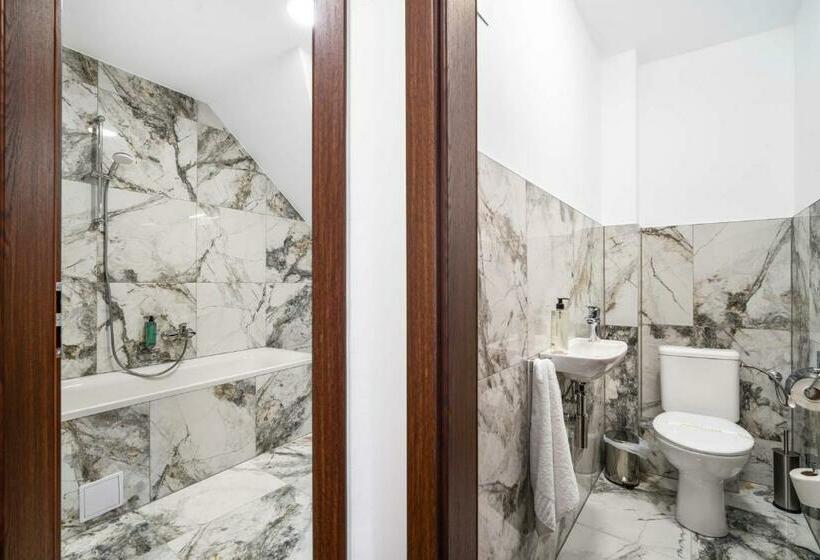 سوییت, Maxplaza