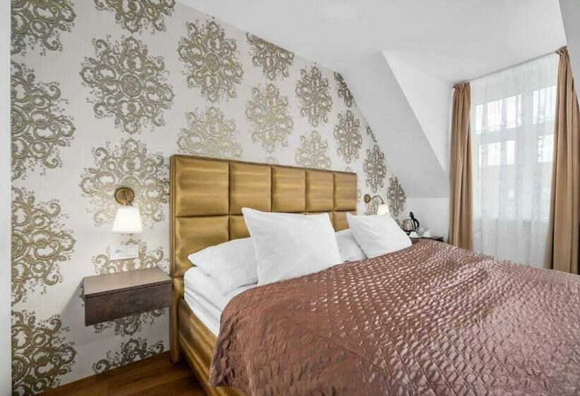 سوییت, Maxplaza