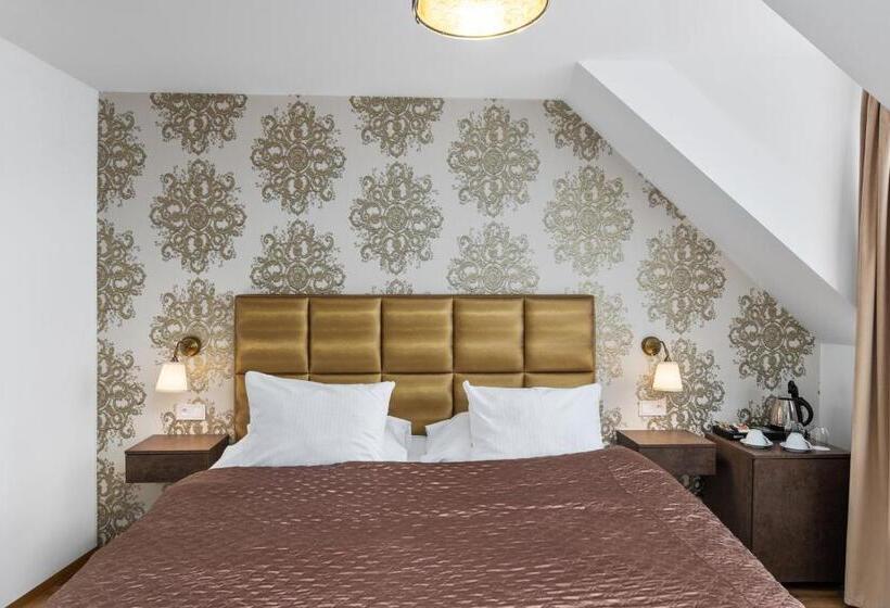 سوییت, Maxplaza