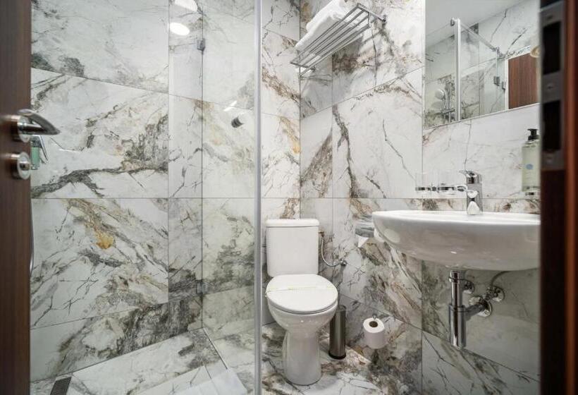 اتاق لوکس, Maxplaza