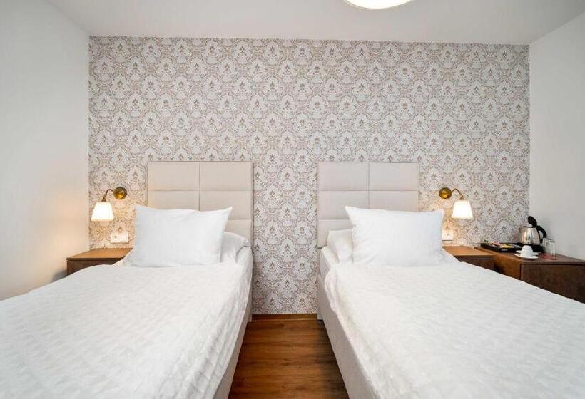 اتاق لوکس, Maxplaza