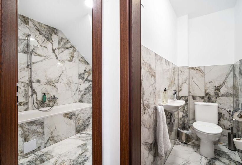 سوییت, Maxplaza