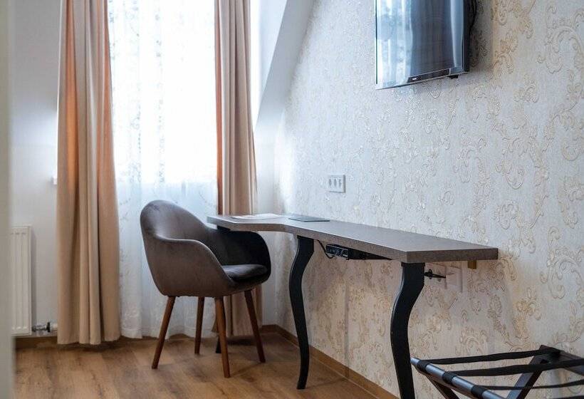 سوییت, Maxplaza