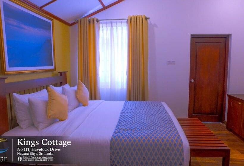 חדר דלוקס לשלושה, Mirage Kings Cottage