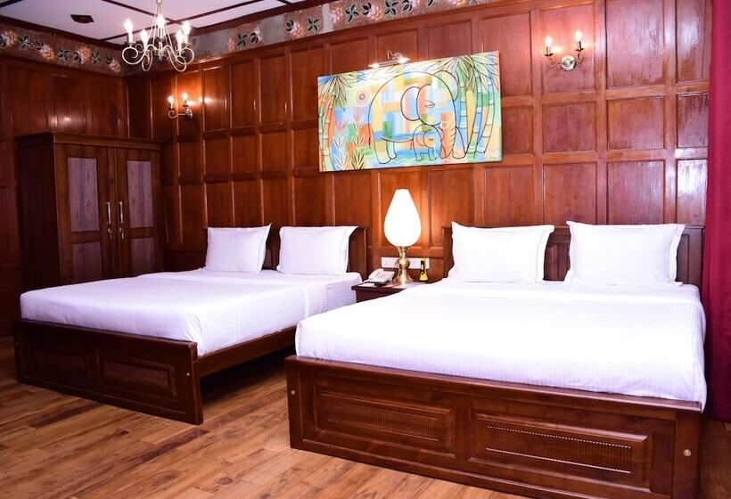 חדר משפחתי, Mirage Kings Cottage