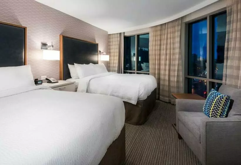 スタンダードスタジオ, Residence Inn By Marriott Jersey City