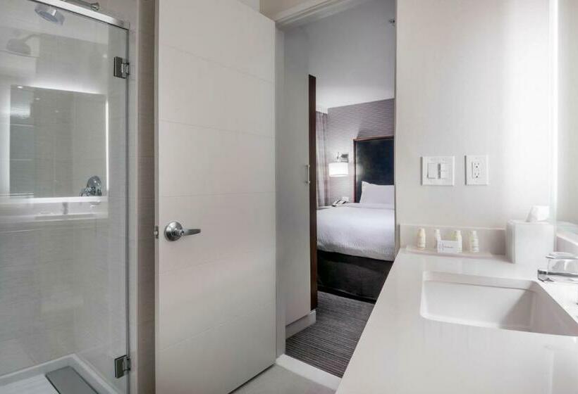 キングサイドベッドのスタンダードワンルーム, Residence Inn By Marriott Jersey City