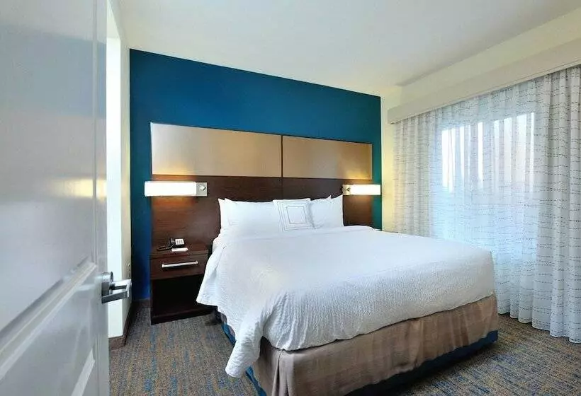 Sviitti Liikuntarajoitteisille, Residence Inn By Marriott Houston Tomball