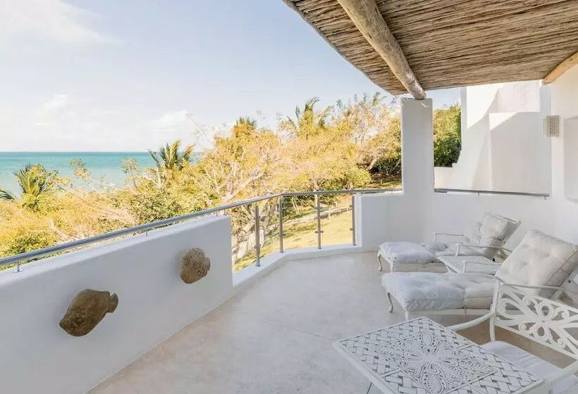 سوییت با چشم‌انداز دریا, Santorini Mozambique