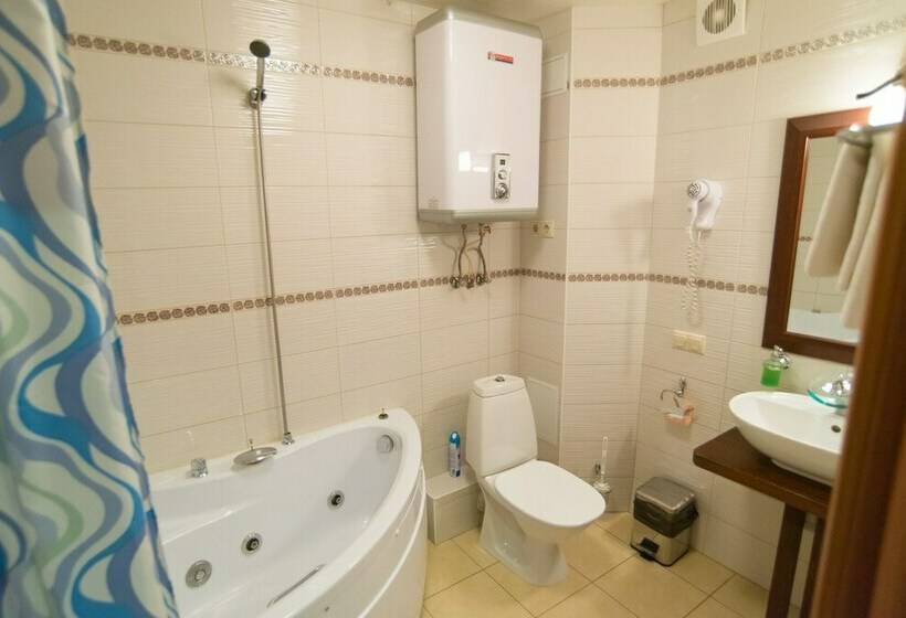 スタンダードルーム, Suite