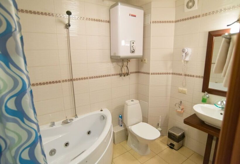 スタンダードルーム, Suite