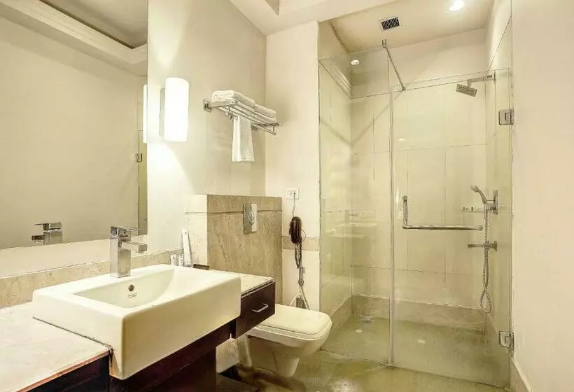 デラックスルーム, Western Court Panchkula