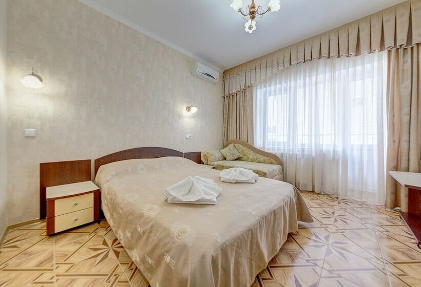 اتاق راحتی سه تخته, Milotel Pavel