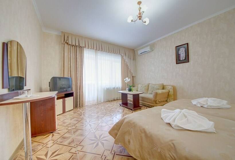 اتاق راحتی سه تخته, Milotel Pavel