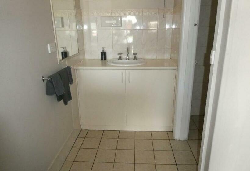 اتاق لوکس, Motel Wellington Wodonga