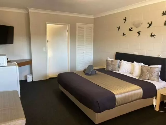 キングサイズベッドのスタンダードルーム, Motel Wellington Wodonga