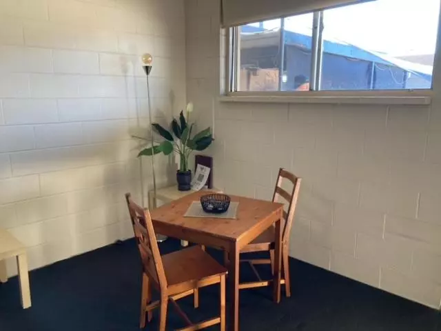 キングサイズベッドのスタンダードルーム, Motel Wellington Wodonga